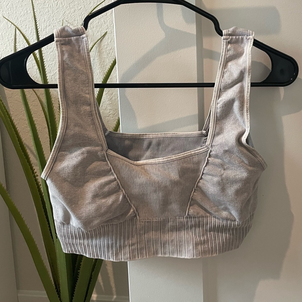 Free People Movement gray workout bra
Size medium